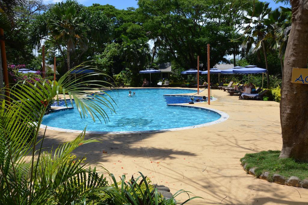 First Landing Beach Resort & Villas Lautoka Buitenkant foto